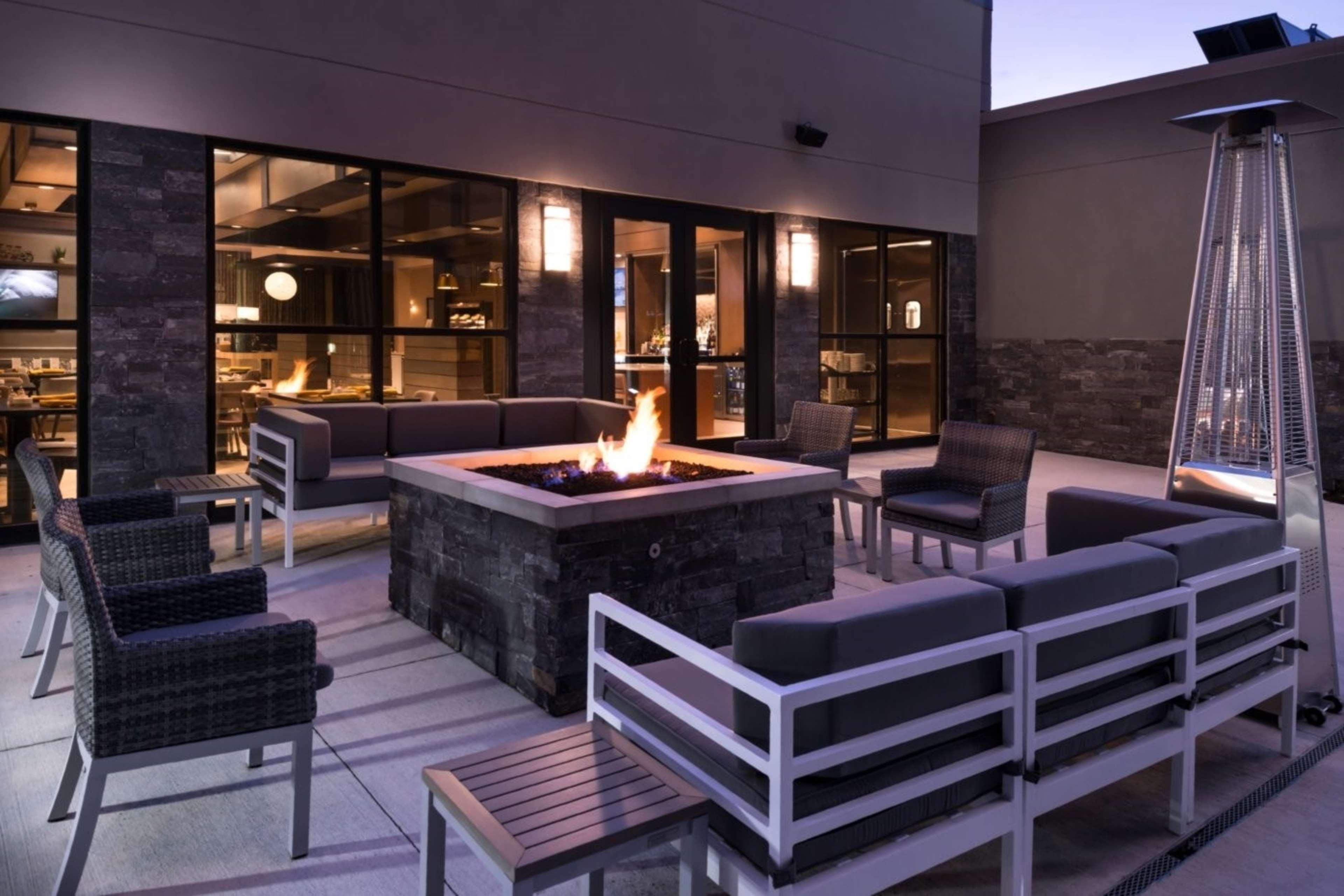 Doubletree By Hilton Lafayette East Hotell Eksteriør bilde